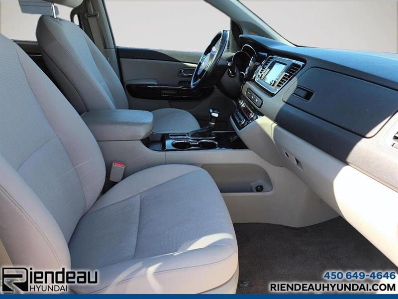 kia Sedona 2020 - 11