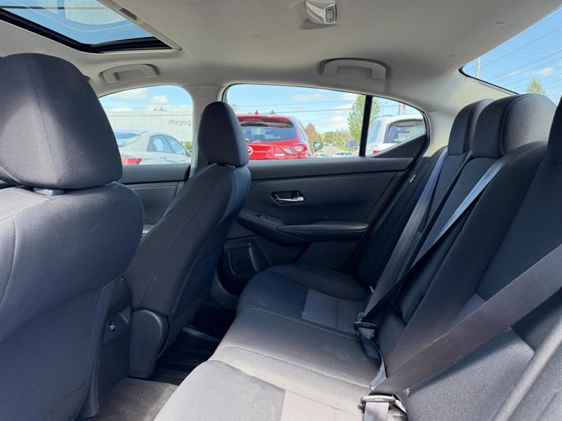 nissan Sentra 2022 - 24