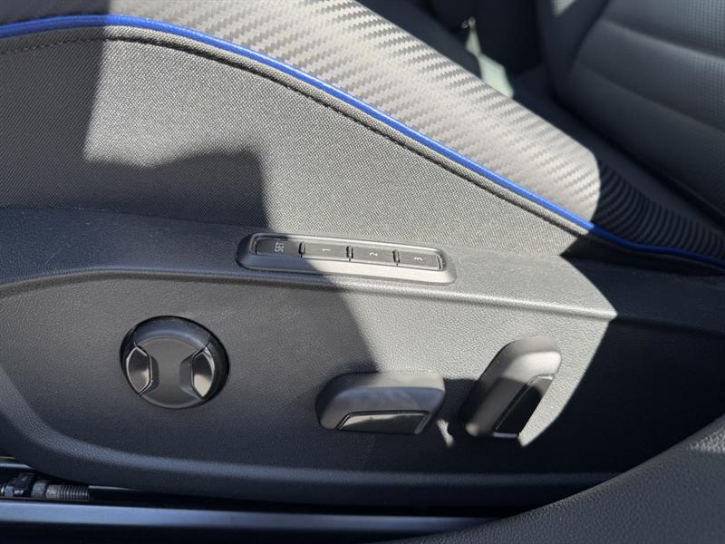 volkswagen Golf R 2024 - 13