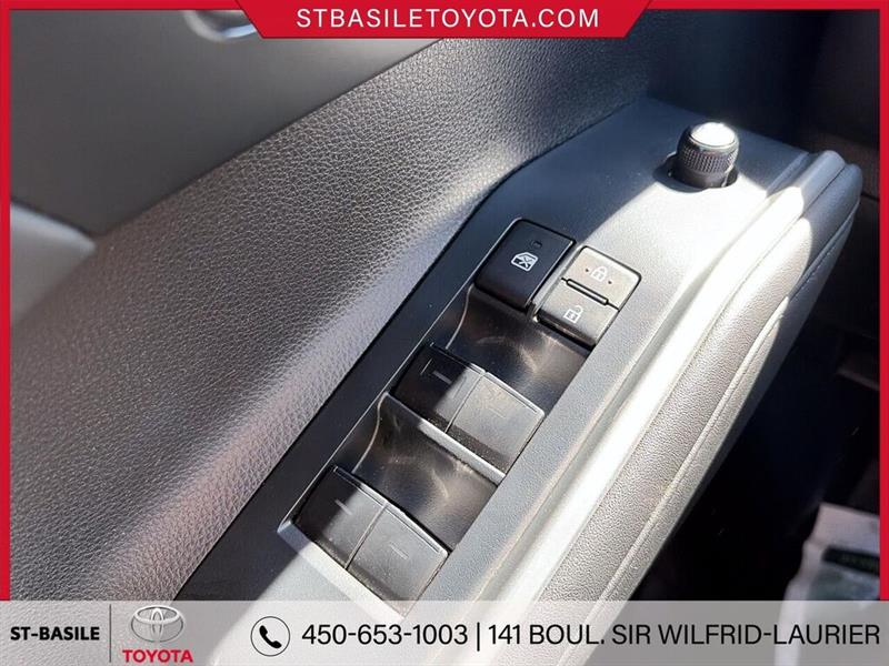 toyota Highlander 2022 - 16
