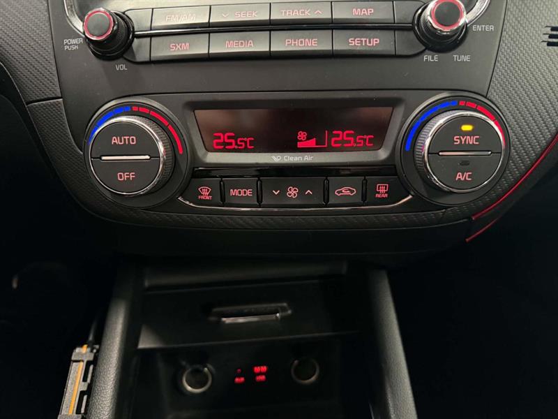 kia Forte 2018 - 17