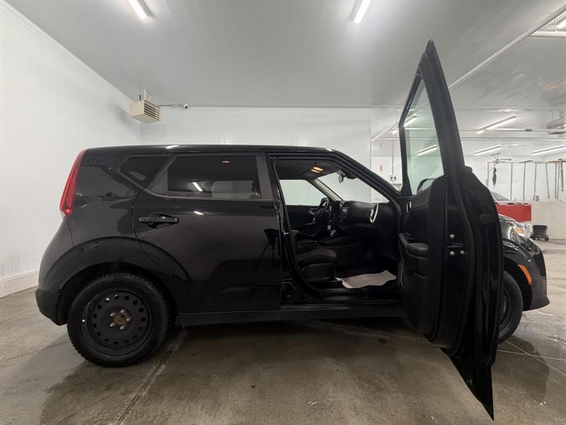 kia Soul 2022 - 9