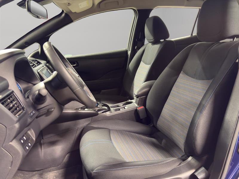 nissan LEAF 2025 - 5