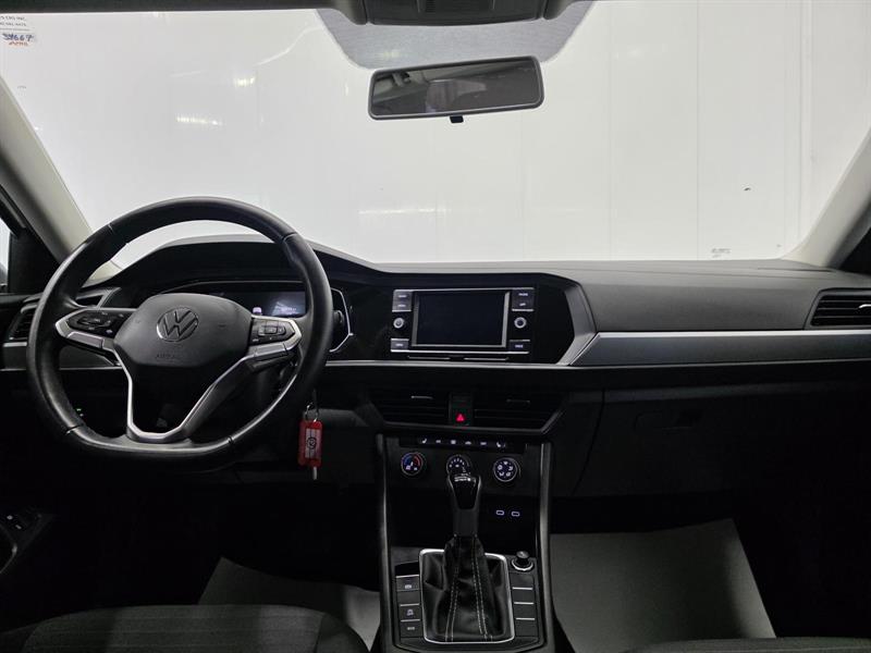 volkswagen Jetta 2022 - 9