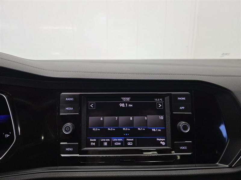 volkswagen Jetta 2022 - 10