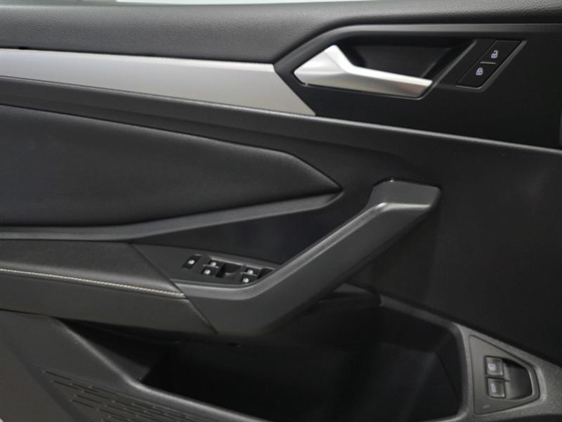 volkswagen Jetta 2022 - 12