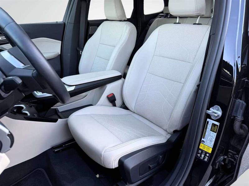bmw X1 2023 - 13