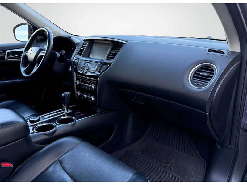 nissan Pathfinder 2015 - 17