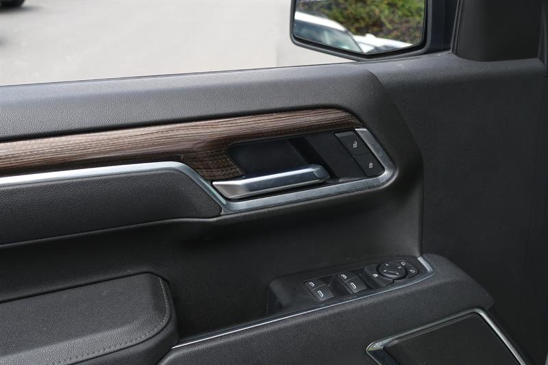 chevrolet Silverado 1500 2025 - 12