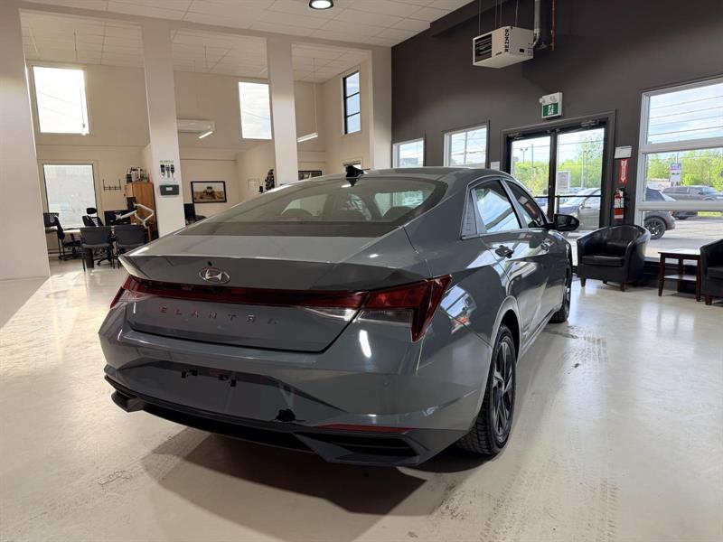 hyundai Elantra 2022 - 7