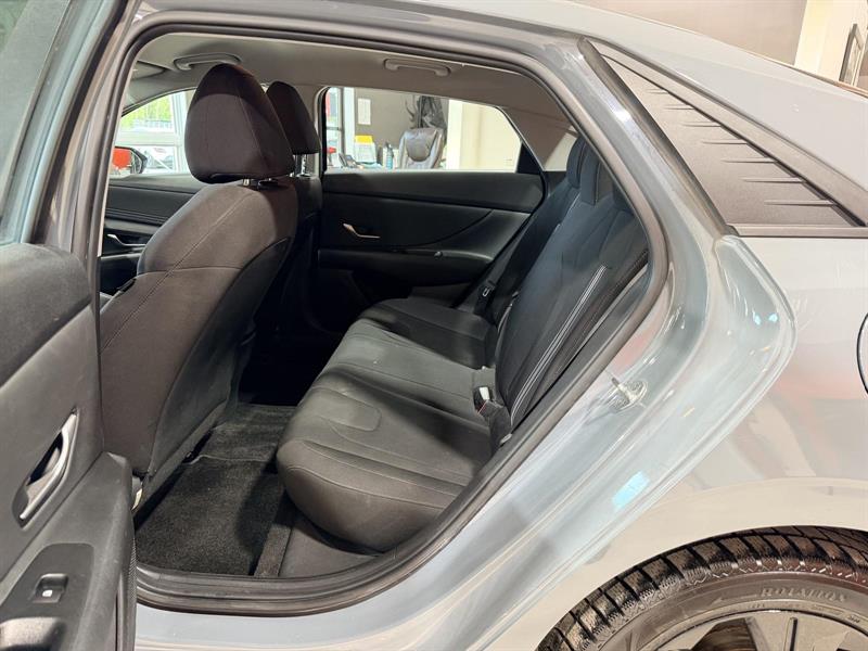 hyundai Elantra 2022 - 12
