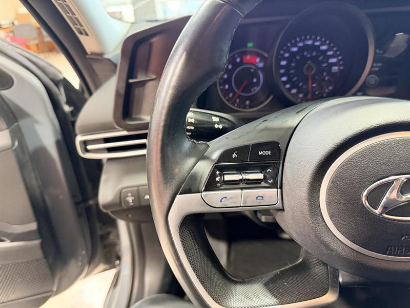 hyundai Elantra 2022 - 18