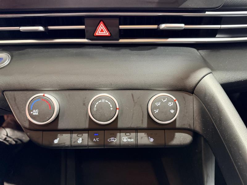 hyundai Elantra 2022 - 25