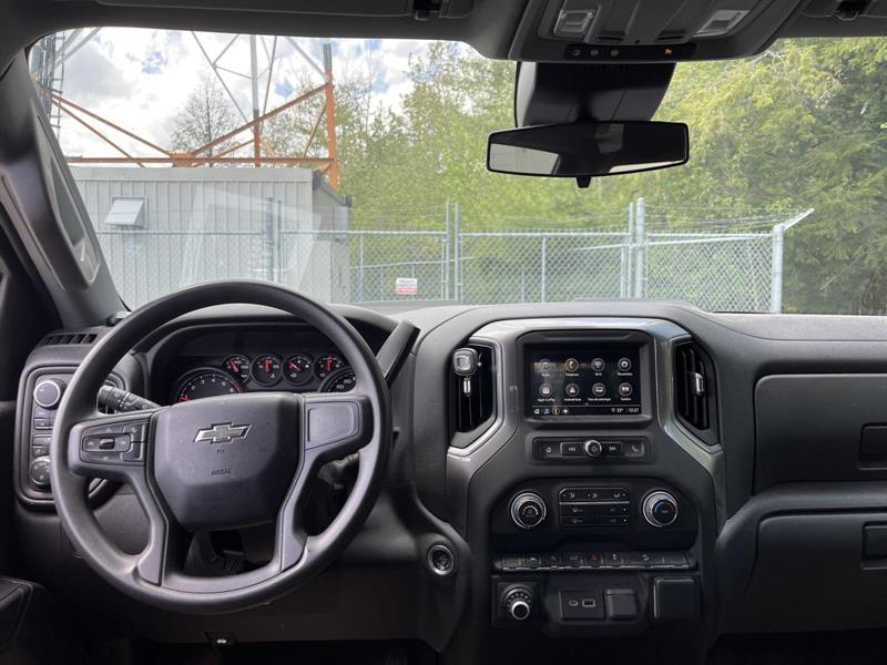 chevrolet Silverado 1500 2023 - 17