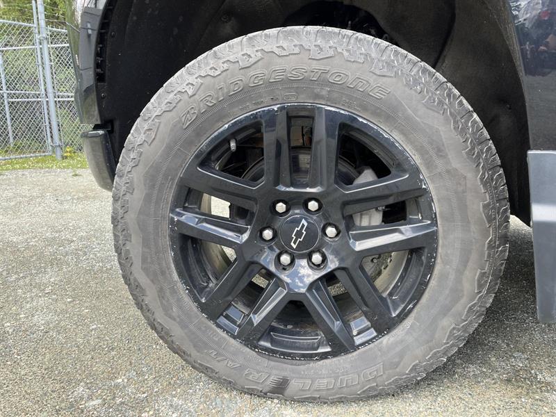 chevrolet Silverado 1500 2023 - 19