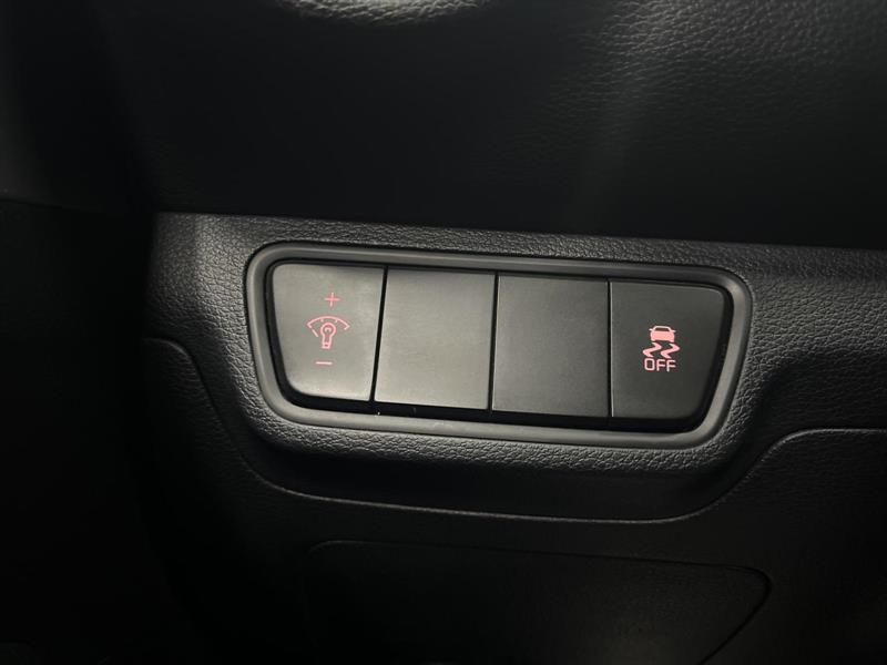 kia Forte 2022 - 12