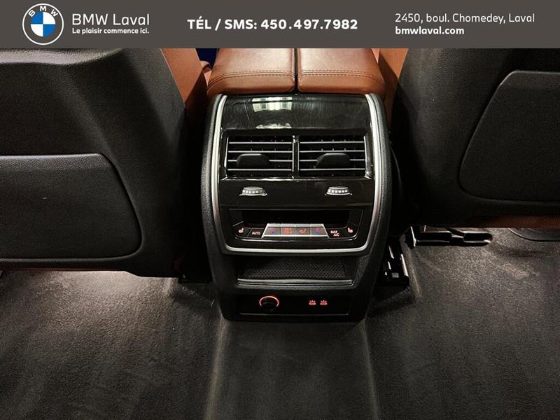 bmw X7 2022 - 32