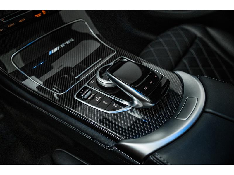 mercedes-benz GLC 2019 - 24