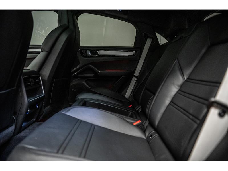 porsche Cayenne 2023 - 26