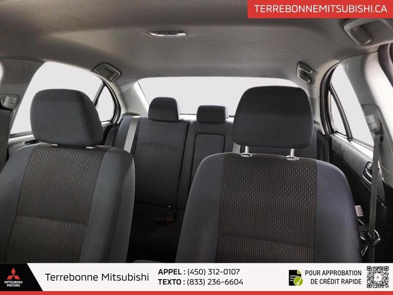 mitsubishi Lancer 2017 - 10