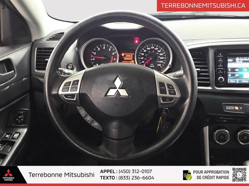 mitsubishi Lancer 2017 - 12