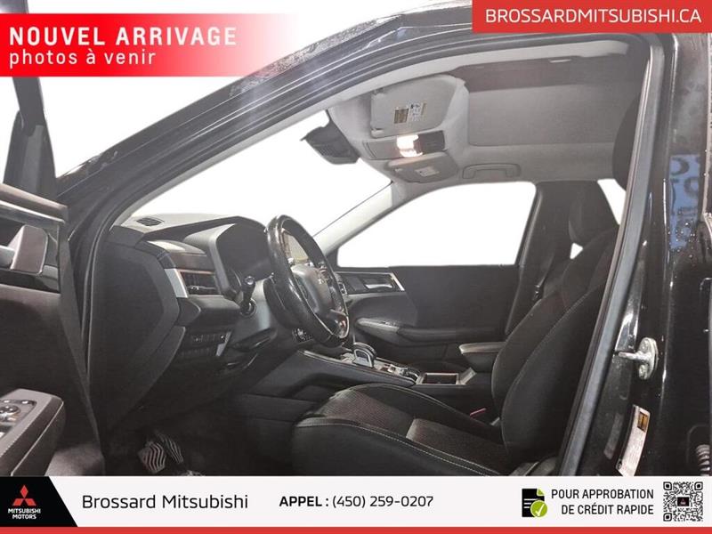mitsubishi Outlander 2022 - 6