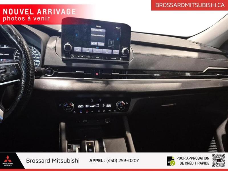 mitsubishi Outlander 2022 - 8