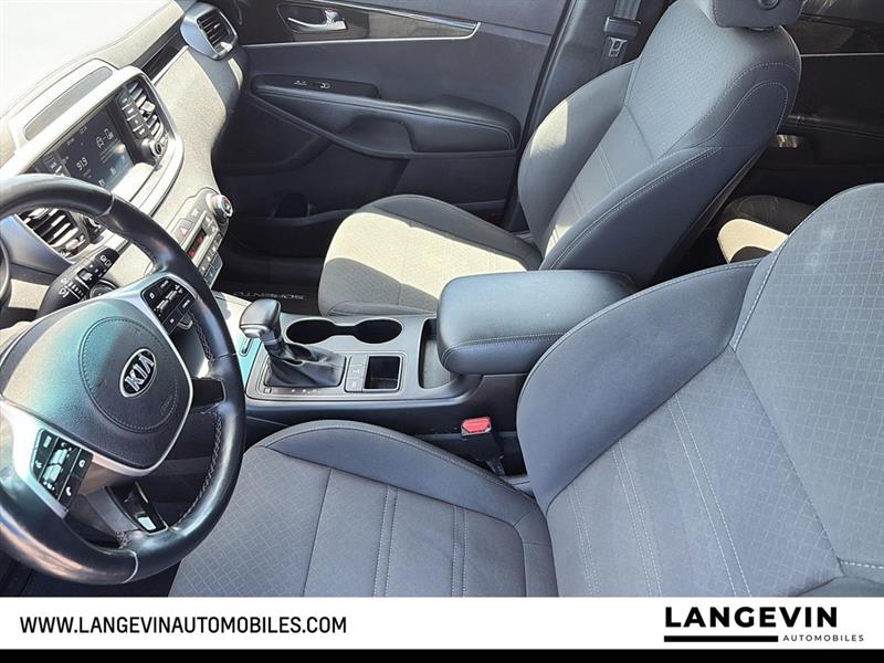 kia Sorento 2020 - 19