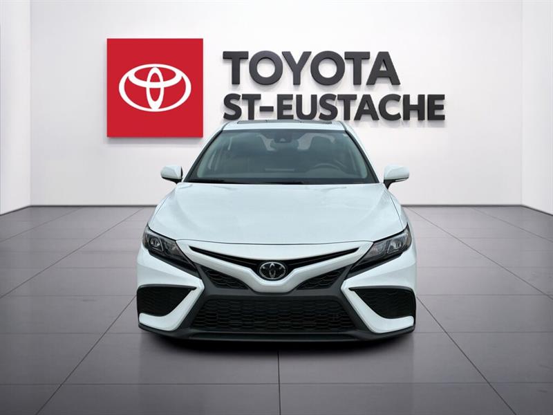 toyota Camry 2022 - 2