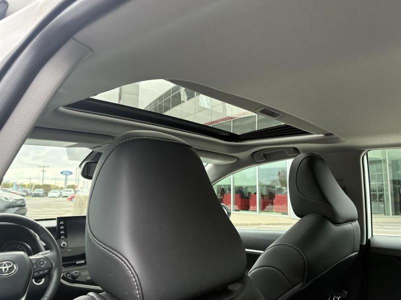 toyota Camry 2022 - 14