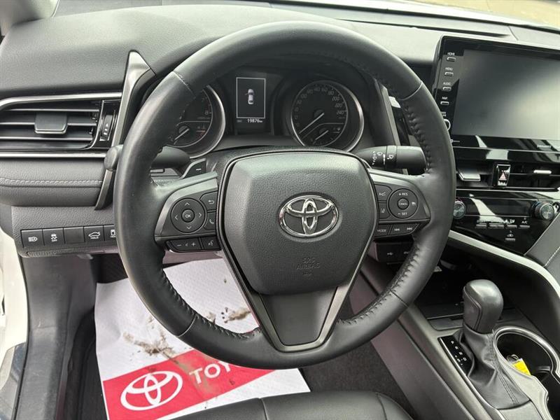 toyota Camry 2022 - 21