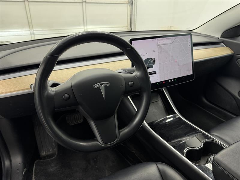 tesla Model 3 2018 - 18