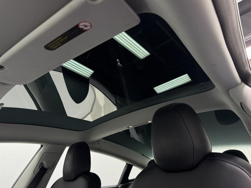 tesla Model 3 2018 - 27