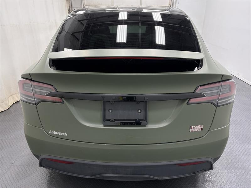 tesla Model X 2022 - 7