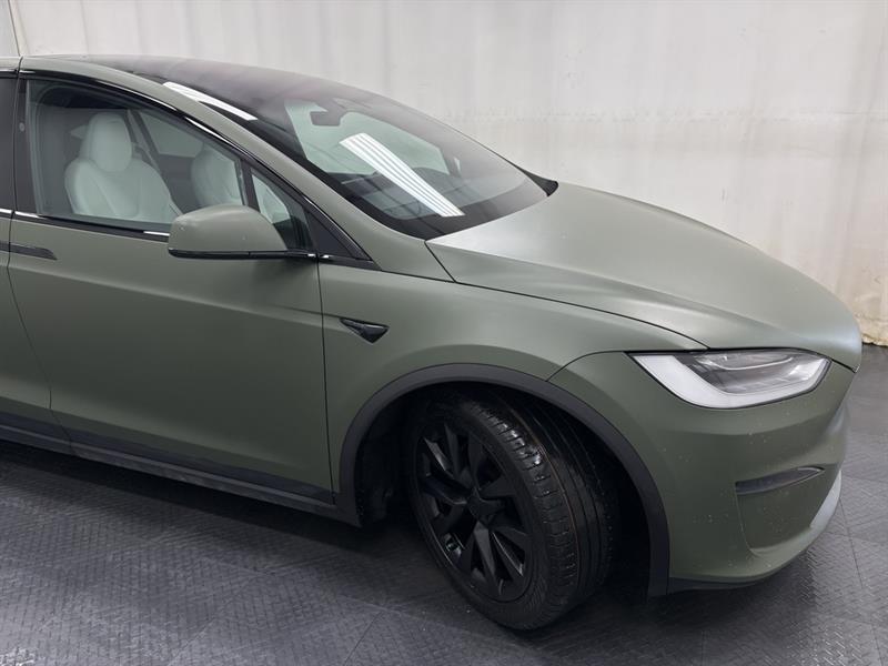tesla Model X 2022 - 15