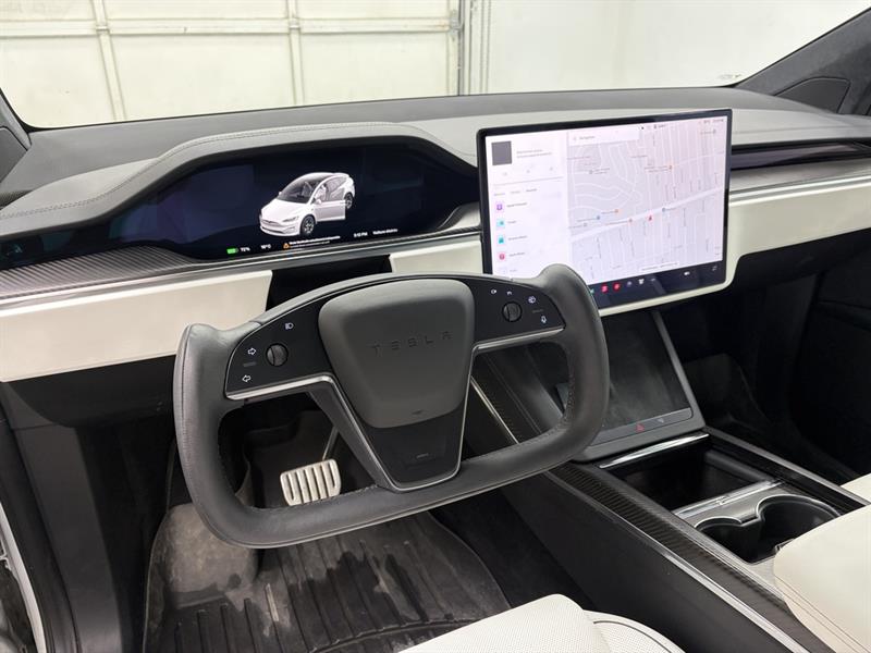 tesla Model X 2022 - 18