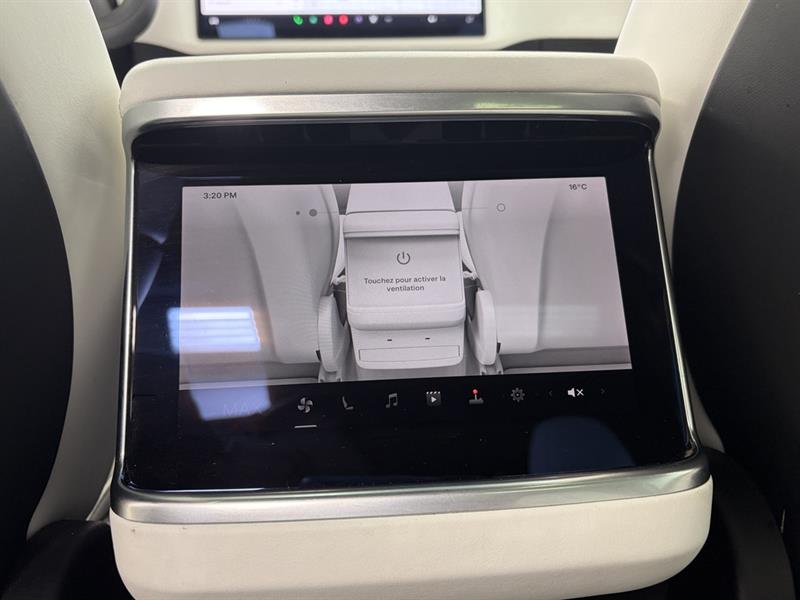 tesla Model X 2022 - 28
