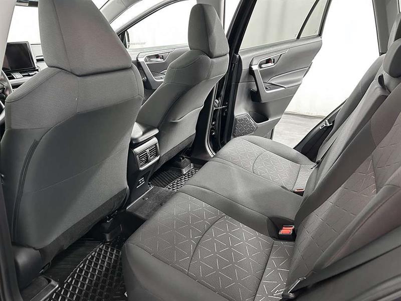 toyota RAV4 2023 - 12
