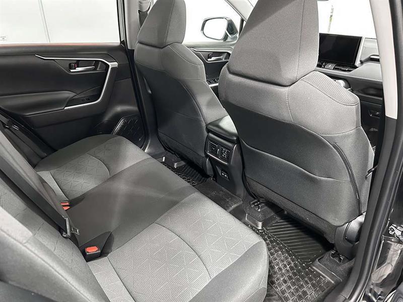 toyota RAV4 2023 - 13