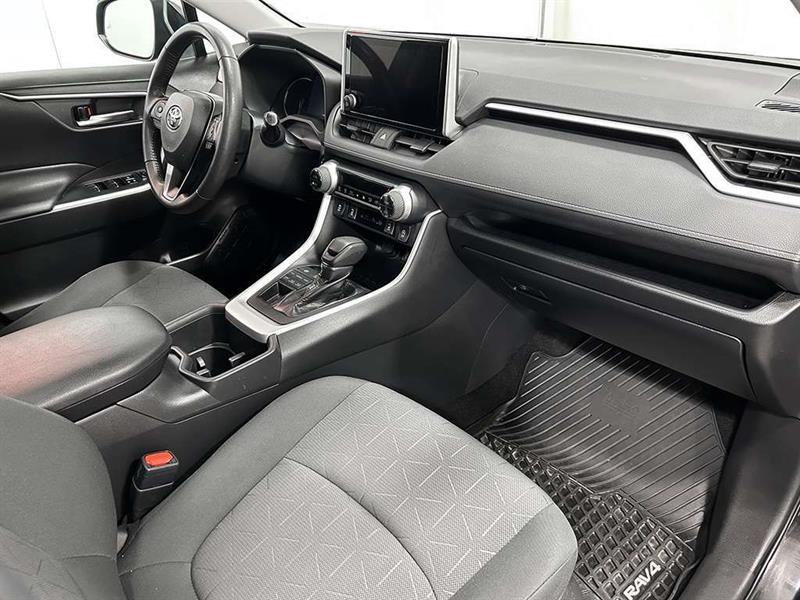toyota RAV4 2023 - 16