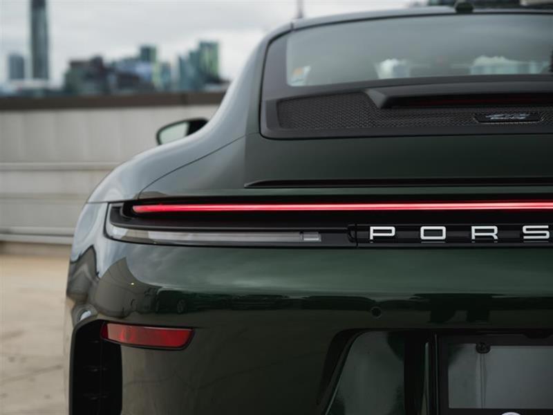 porsche 911 2025 - 9