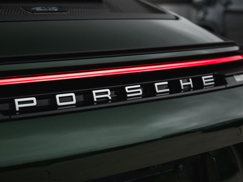 porsche 911 2025 - 36