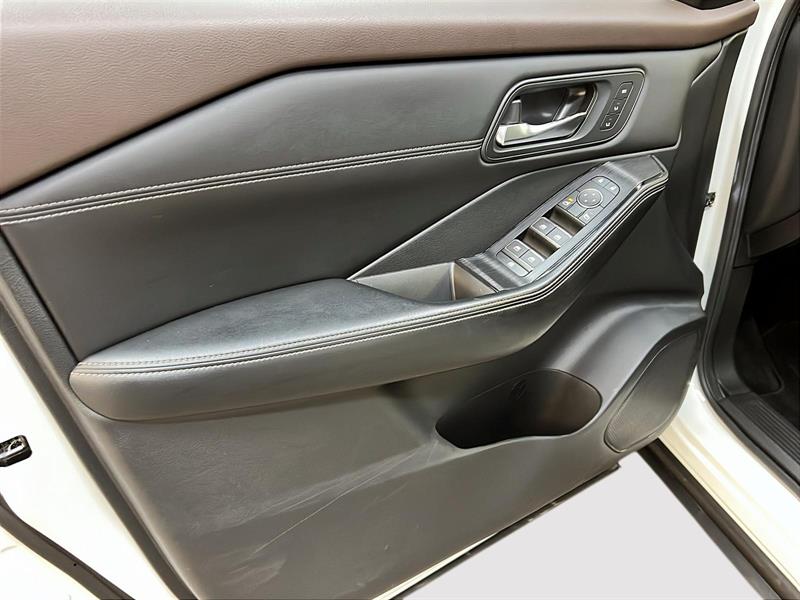 nissan Rogue 2023 - 26