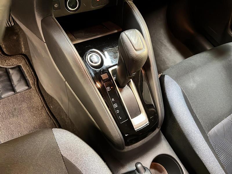 nissan Versa 2025 - 13