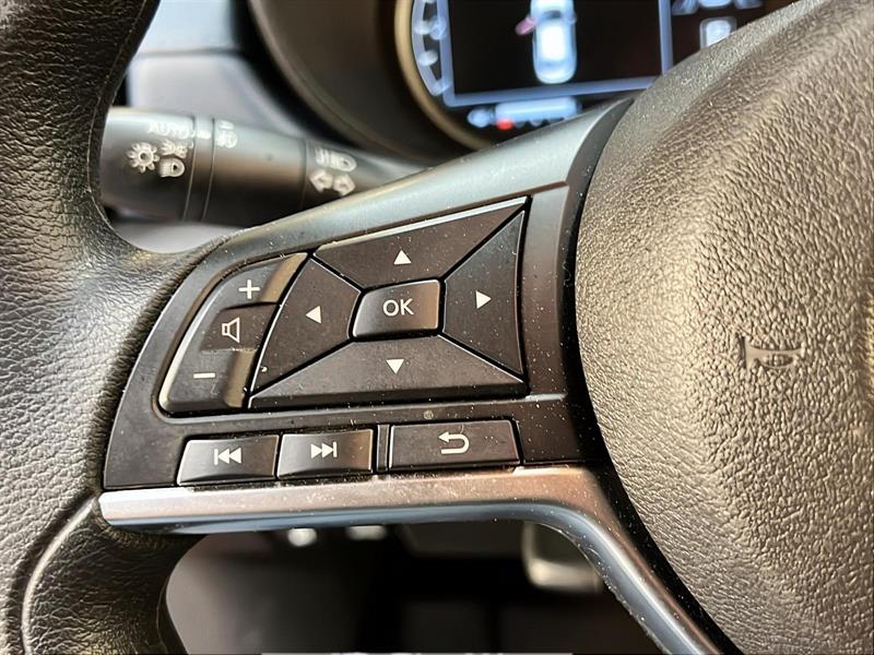 nissan Versa 2025 - 19