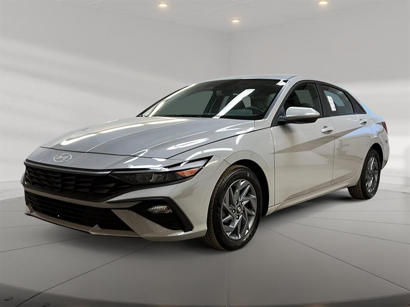 hyundai Elantra 2025