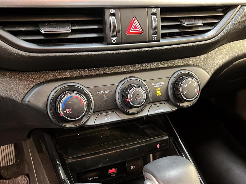 kia Forte 2023 - 14