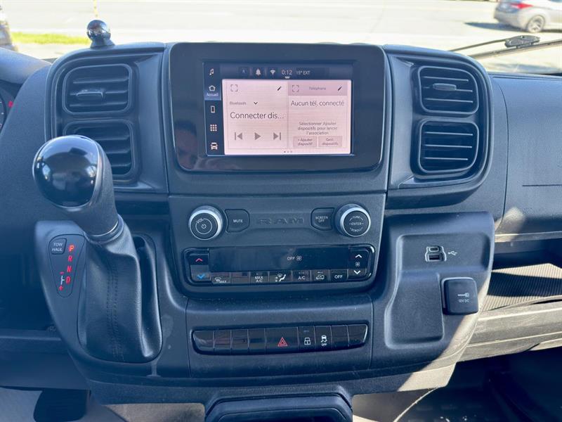 ram ProMaster fourgonnette utilitaire 2023 - 16