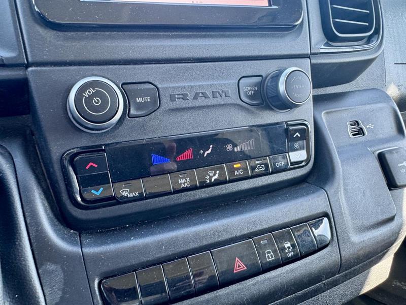 ram ProMaster fourgonnette utilitaire 2023 - 17