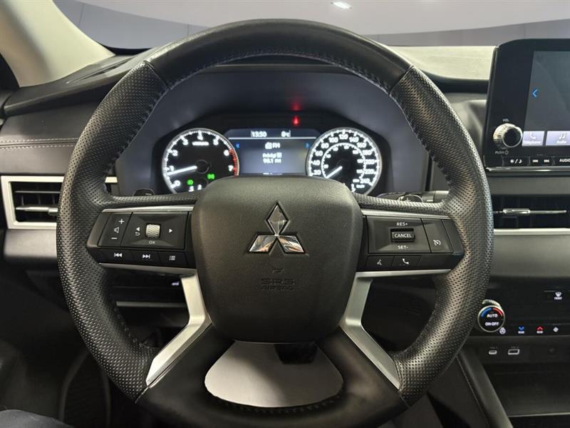 mitsubishi Outlander 2022 - 15